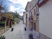 Piso en venta en Gelida. Oportunidad de inversión. Pisos.