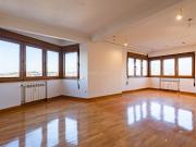 Piso en venta en Gijón, Centro. IMAGINA VIVIR EN LO MÁS...