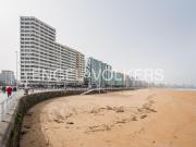 Piso en venta en Gijón, La Arena. Exclusiva vivienda con...