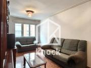 Piso en venta en Gijón, La Calzada. Amplio piso para...