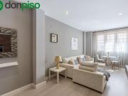 Piso en venta en Granada, Alhamar