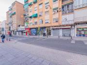 Piso en venta en Granada, Barrio de Zaidín. EN VENTA...