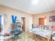 Piso en venta en Granada, Barrio de Zaidín. PISO A LA...