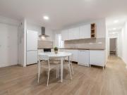 Piso en venta en Granada, Barrio de Zaidín. PISO...