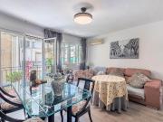 Piso en venta en Granada, Barrio de Zaidín. SE VENDE...