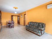 Piso en venta en Granada, Barrio de Zaidín. SE VENDE...