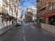 Piso en venta en Granada, Camino de Ronda. Amplio piso...