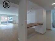 Piso en venta en Granada, Cervantes. Descubre tu nuevo...