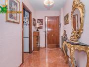 Piso en venta en Granada, Cervantes. Piso de 4 dorm. en...