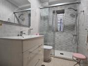 Piso en venta en Granada, Pajaritos. Piso en Villarejo...