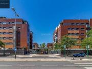 Piso en venta en Granada, Parque Lagos. Piso en...