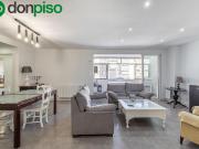 Piso en venta en Granada, San Ildefonso. Gran Piso zona...