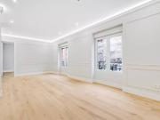 Piso en Venta en Ibiza de Madrid