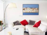 Piso en Venta en La Carihuela Los Nidos