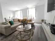 Piso en Venta en La Villa Bazuelo