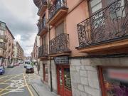 Piso en venta en Laredo, Centro. PISO ALQUILADO EN...