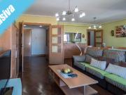 Piso en venta en Laredo, Zona Playa. Piso en Avenida de...