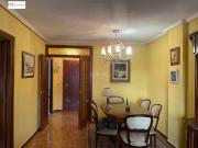 Piso en venta en León, El Ejido Santa Ana. ACOGEDOR PISO...
