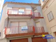 Piso en venta en Llançà, de 96 m² 3 habitaciones por 100.000