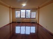 Piso en venta en Logroño, Gran Via. En el corazón de...