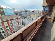 Piso en venta en Logroño, Gran Via. Espectacular...