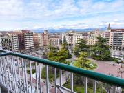 Piso en venta en Logroño, Gran Via. Piso con...