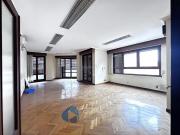 Piso en venta en Logroño, Gran Via. Se Vende gran piso...