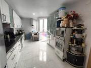 Piso en venta en Logroño, Gran Via. Venta de piso en...