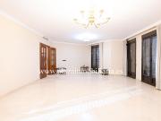 Piso en venta en Lucena, Centro. PISO DE LUJO DE 3 HAB....