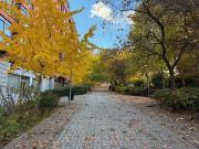 Piso en venta en Madrid, Acacias. Piso exterior en...