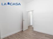 Piso en venta en Madrid, Acacias. Pisos.