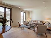 Piso en venta en Madrid, Almagro. Excelente vivienda en...