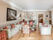 Piso en venta en Madrid, Almagro. Exclusiva propiedad...