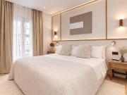 Piso en venta en Madrid, Almagro. Inmueble de lujo...