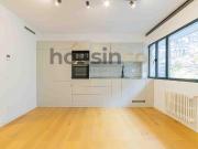 Piso en venta en Madrid, Almagro. Piso en venta en Calle...
