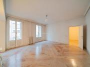 Piso en venta en Madrid, Almagro. Pisos.