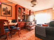 Piso en venta en Madrid, Almendrales. Pisos.