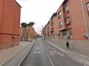 Piso en venta en Madrid, Almendrales. Pisos.