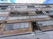 Piso en venta en Madrid, Aluche. INMUEBLE EN...
