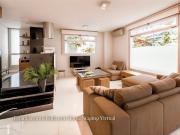 Piso en venta en Madrid, Apóstol Santiago. PISO COLONIA...