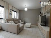 Piso en venta en Madrid, Apóstol Santiago. Piso en venta...