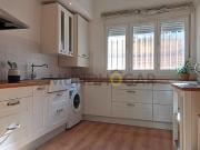 Piso en venta en Madrid, Calle Benjamín, 28039