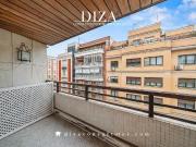 Piso en venta en Madrid, Castellana. Oportunidad en el...