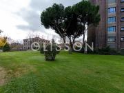 Piso en venta en Madrid, Castilla. Luminosa vivienda con...