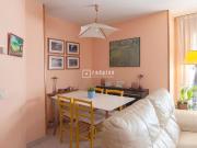 Piso en venta en Madrid, Conde Orgaz Piovera. Se vende...