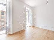 Piso en venta en Madrid, Cortes Huertas. Piso a la venta...