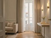 Piso en venta en Madrid, Cortes Huertas. Piso De Lujo en...