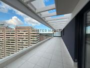 Piso en venta en Madrid, Estrella. Atico a estrenar en...