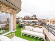 Piso en venta en Madrid, Lista. Ático reformado en venta...