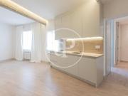 Piso en venta en Madrid, Lista. Piso en venta en Lista....